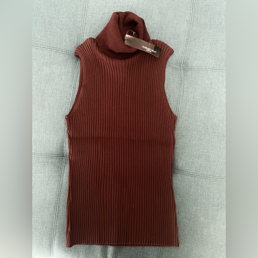 New August Silk sleeves ribbed turtleneck new with tags. Fudge color, stretchy